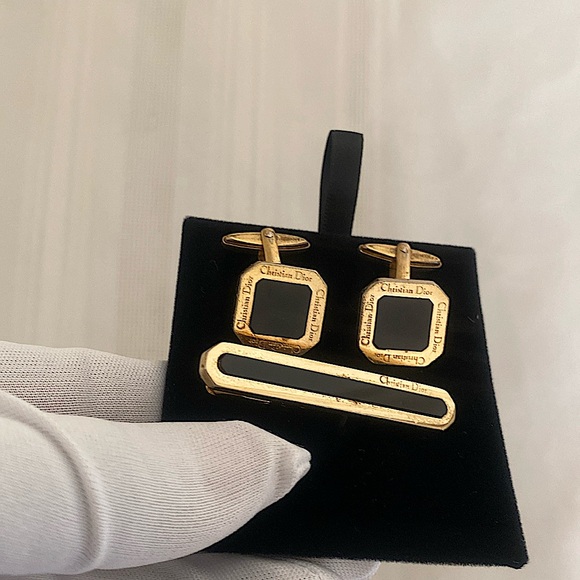 Christian Dior Cuff Links & Tie Clip - Picture 1 of 4